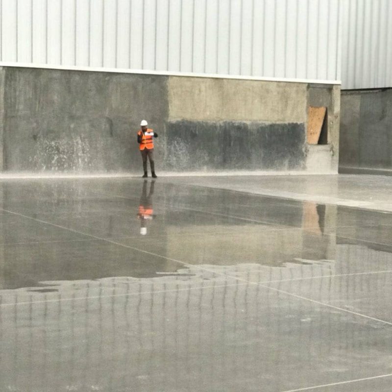 Instalación de sistema de abrillantado de concreto PERMASHINE